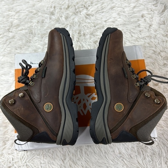 NIB Timberland White Ledge Mid Ankle Boot Dark Brown - Picture 5 of 12